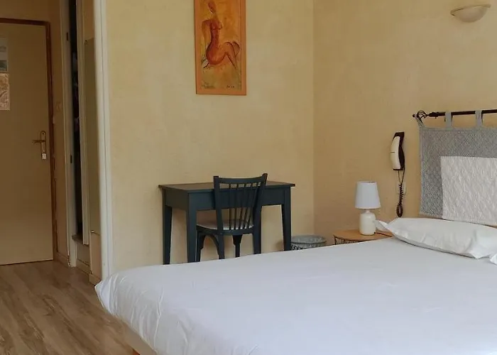 Les Rocks Hotel Brusque